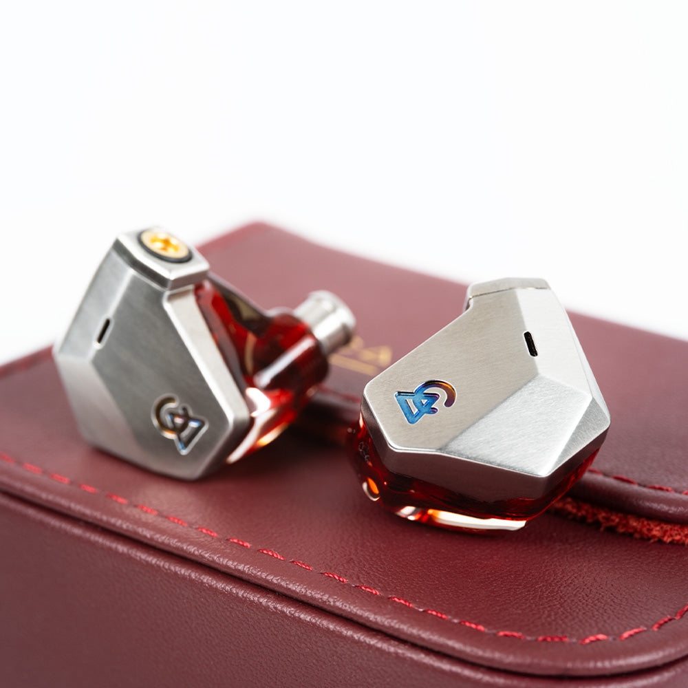 【低音名機☆】Campfire Audio 初代Dorado 低音名機☆】Campfire Audio 初代Dorado
